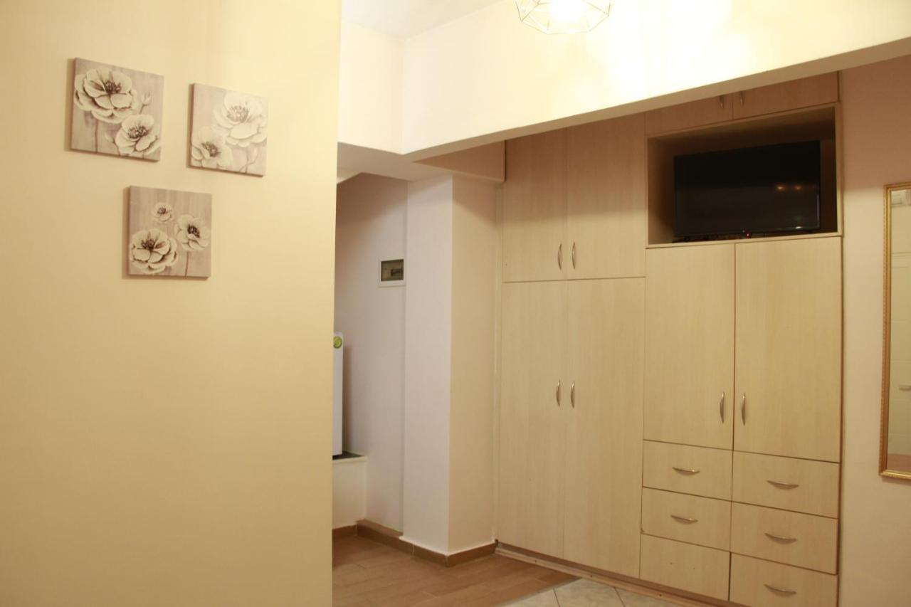 Apartment Eirina Athena Bagian luar foto