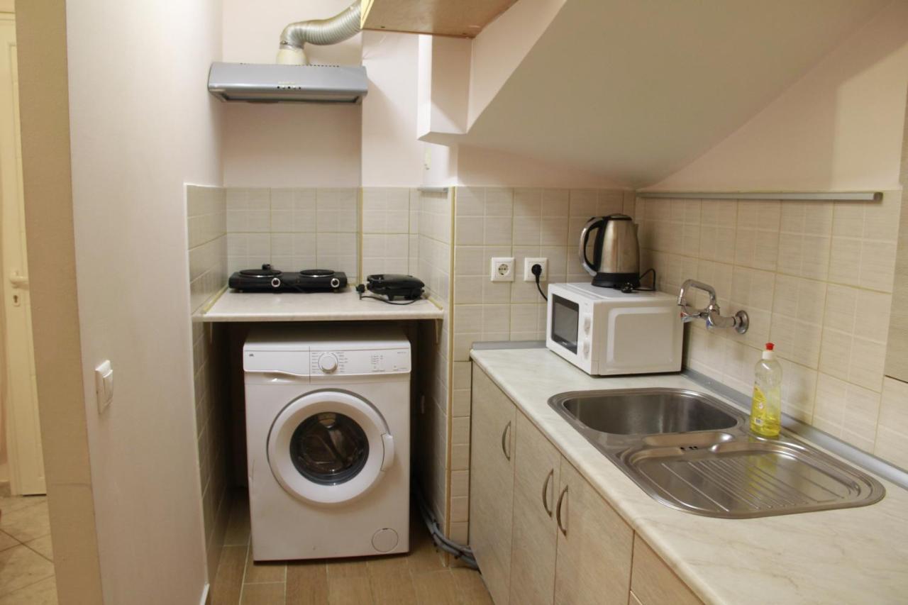 Apartment Eirina Athena Bagian luar foto